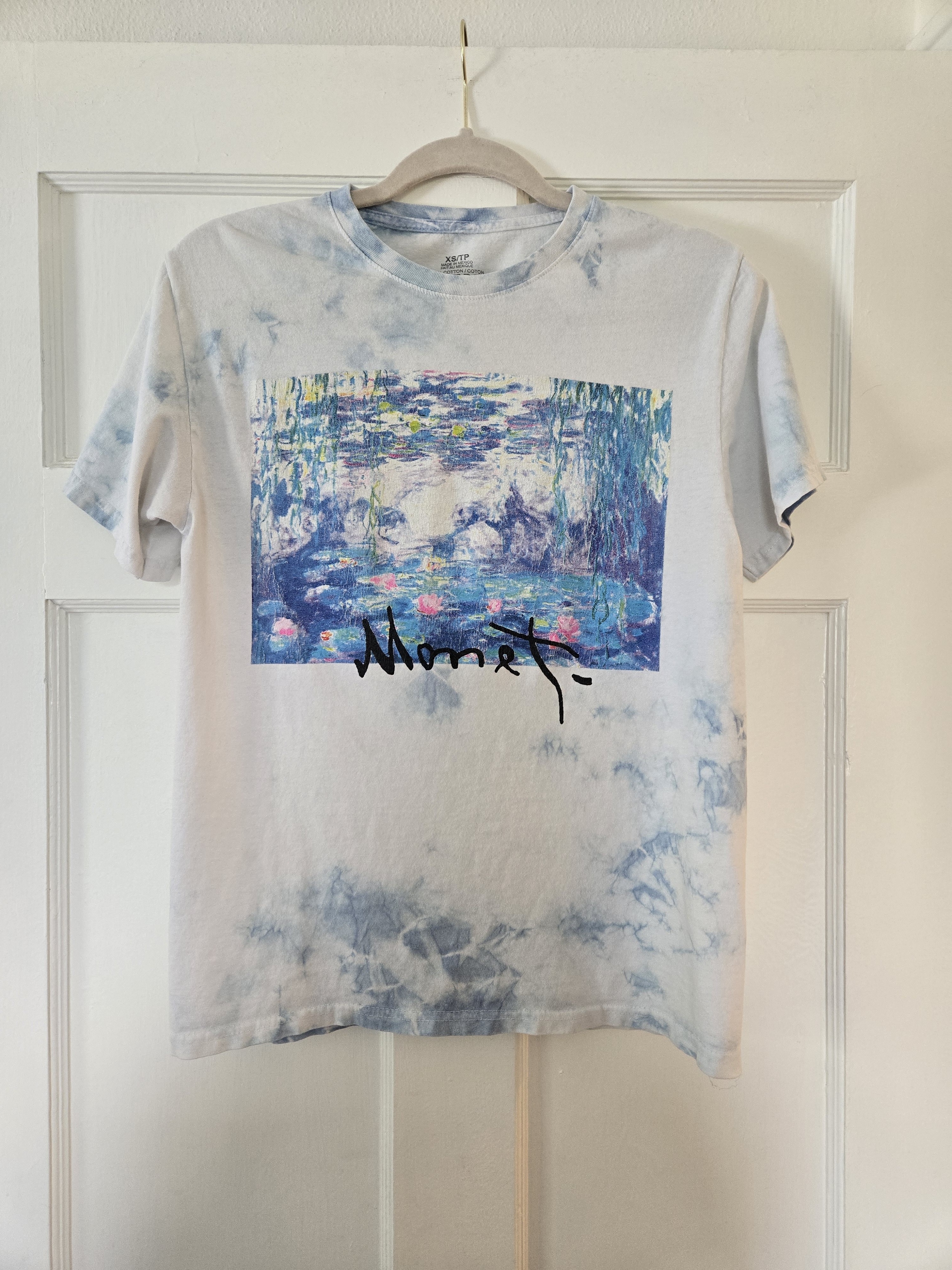 Monet Graphic Tie-Dye Tee In Light Blue